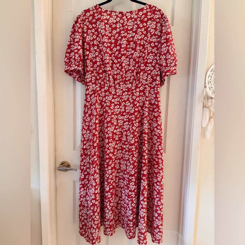 Final✨BloomChic Rusty-Red Floral Midi Dress - Picture 5 of 5